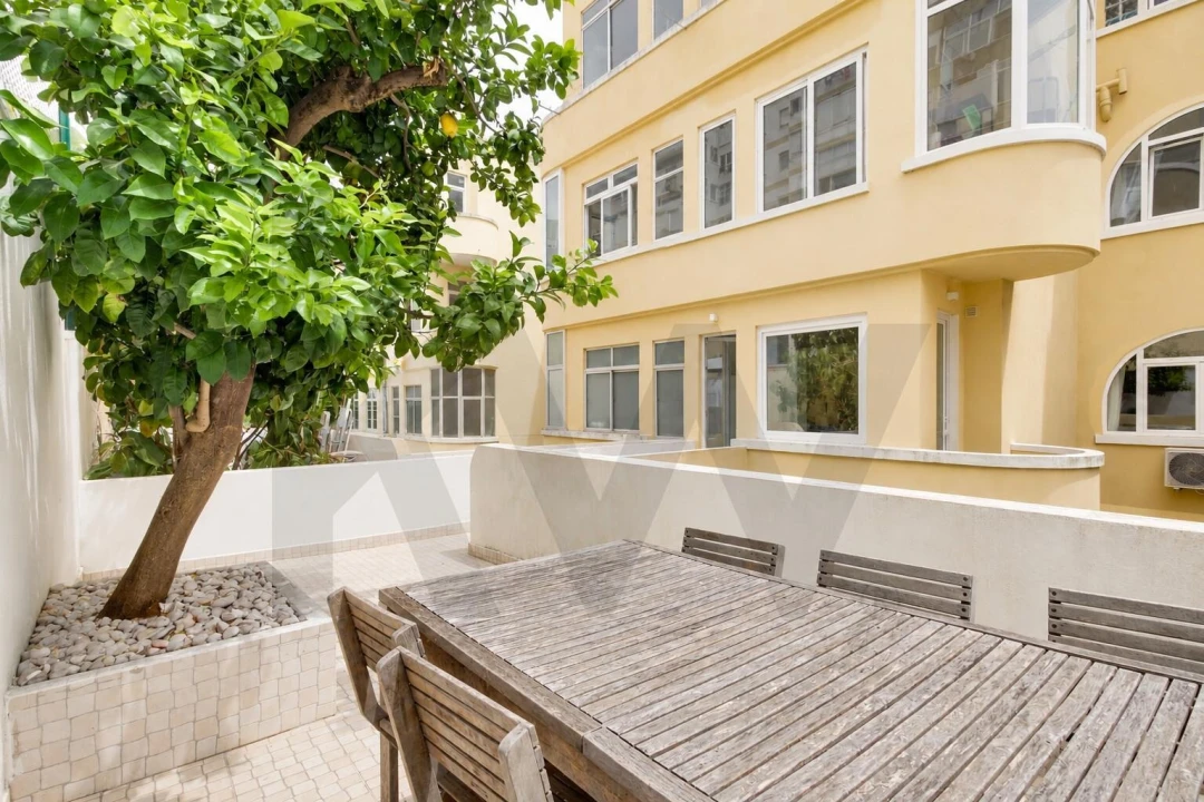 Apartamento T2 para Venda em Ajuda Foto 12