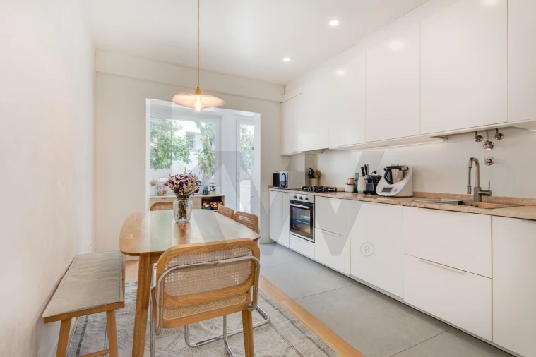 Apartamento T2 para Venda em Ajuda Foto 6