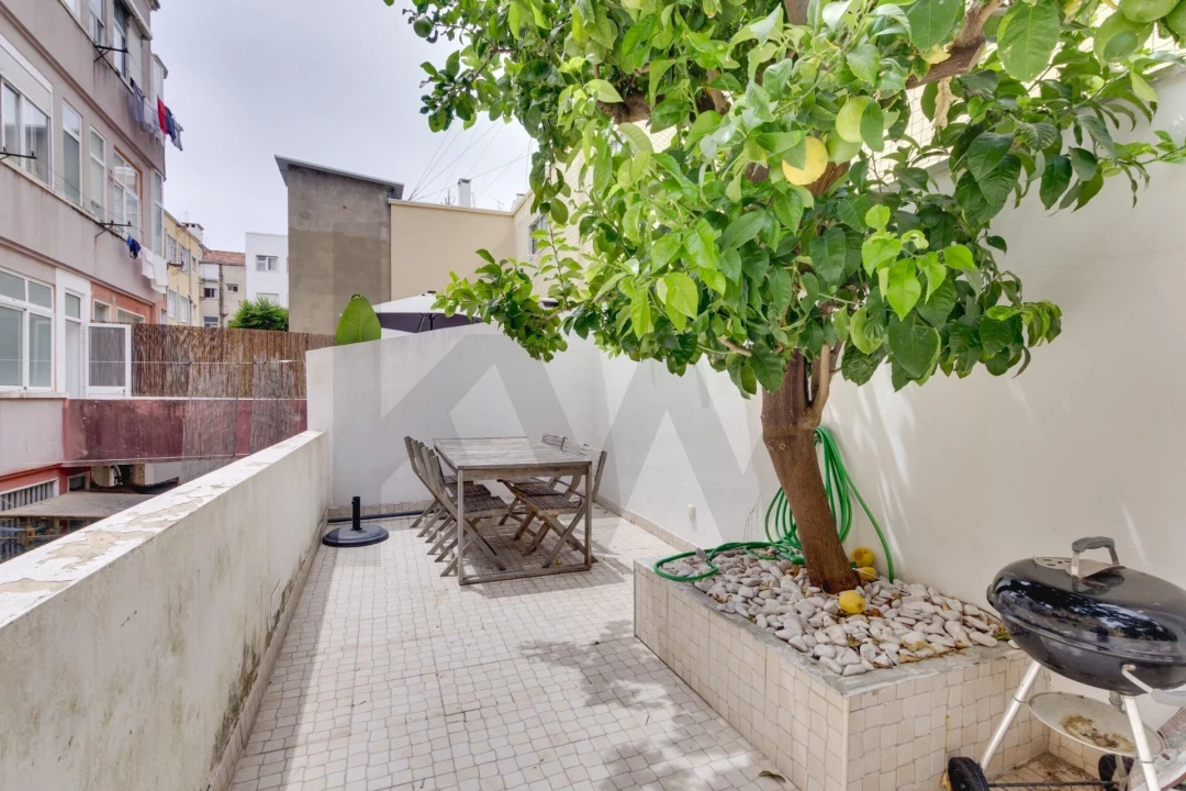 Apartamento T2 para Venda em Ajuda Foto 10