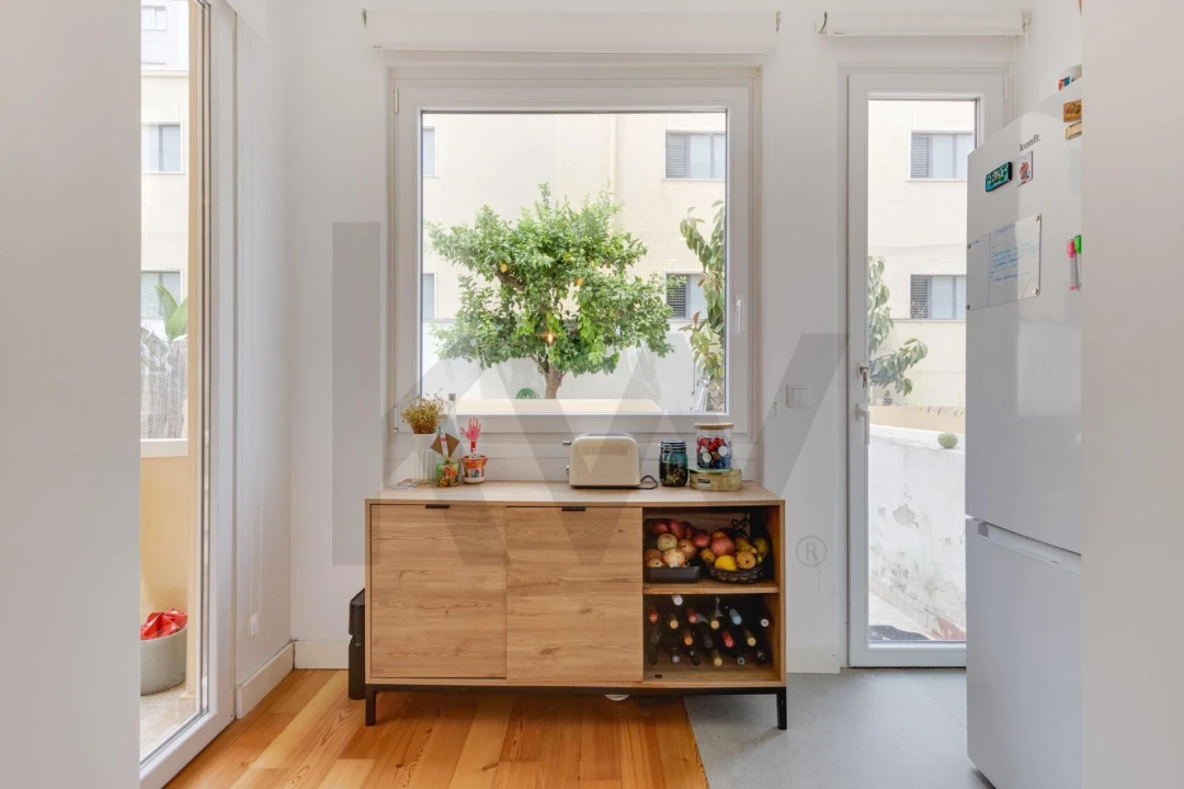 Apartamento T2 para Venda em Ajuda Foto 8