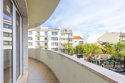Apartamento T2 para Arrendamento em Campo de Ourique