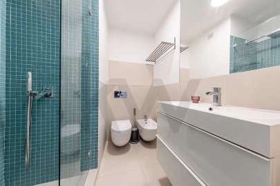 Apartamento T2 para Arrendamento em Campo de Ourique