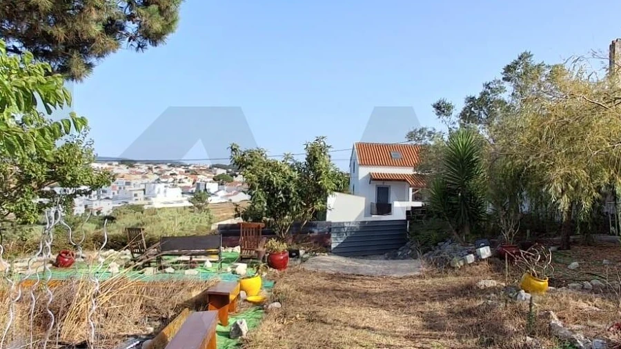 Moradia T5 para Venda em Santo Isidoro