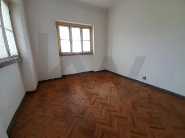 Moradia T6 para Venda em Mafra