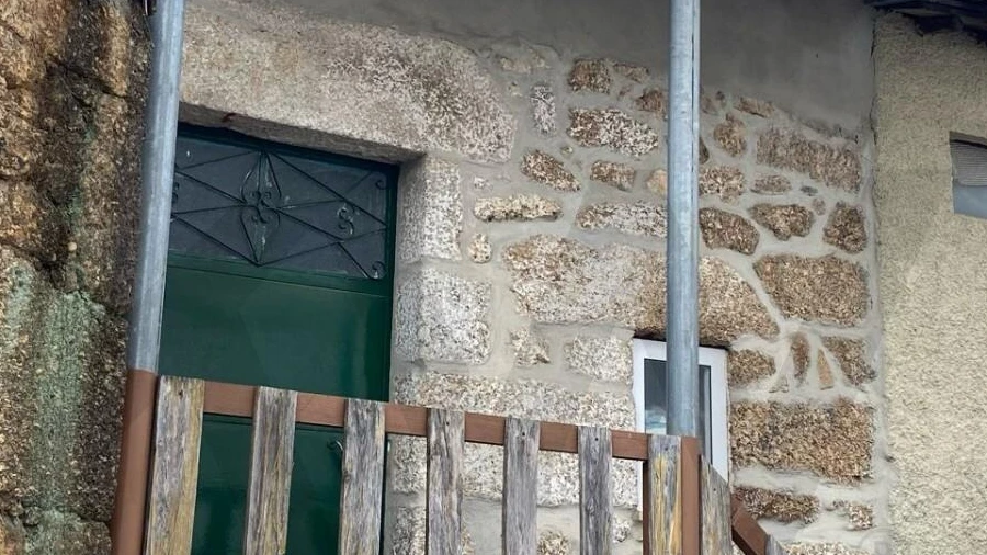 Moradia T1 para Venda em Pero Viseu