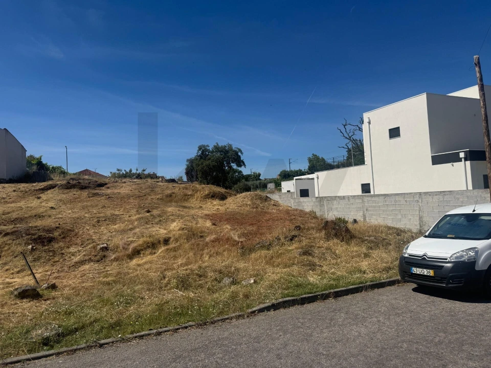 Terreno para Venda em Castelo Branco Foto 3