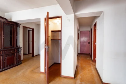 Apartamento T4 para Venda em Lumiar
