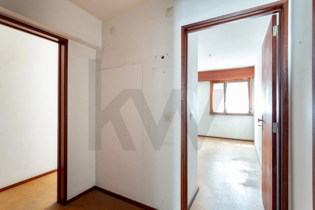 Apartamento T4 para Venda em Lumiar Foto 33