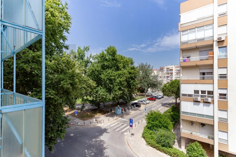 Apartamento T4 para Venda em Lumiar Foto 46