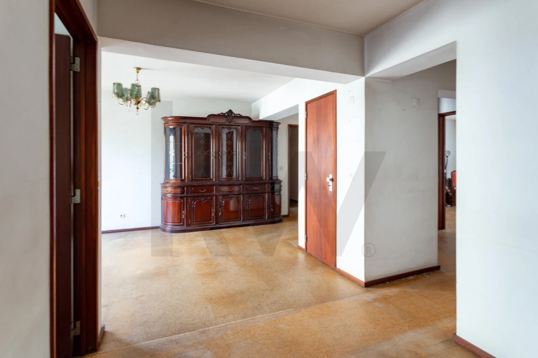 Apartamento T4 para Venda em Lumiar Foto 13