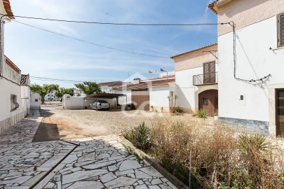 Moradia T5 para Venda em Borba (Matriz)