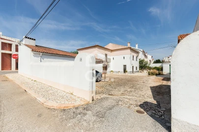 Moradia T5 para Venda em Borba (Matriz)