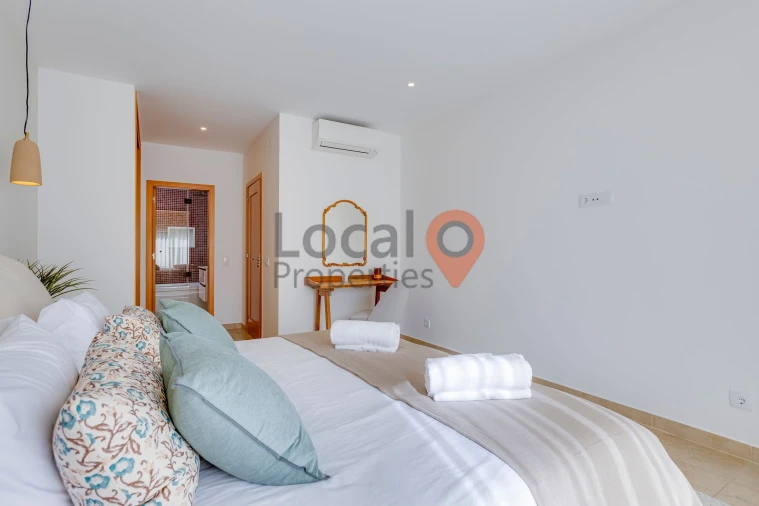 Apartamento T2 para Venda em Lagos (São Sebastião e Santa Maria) Foto 24