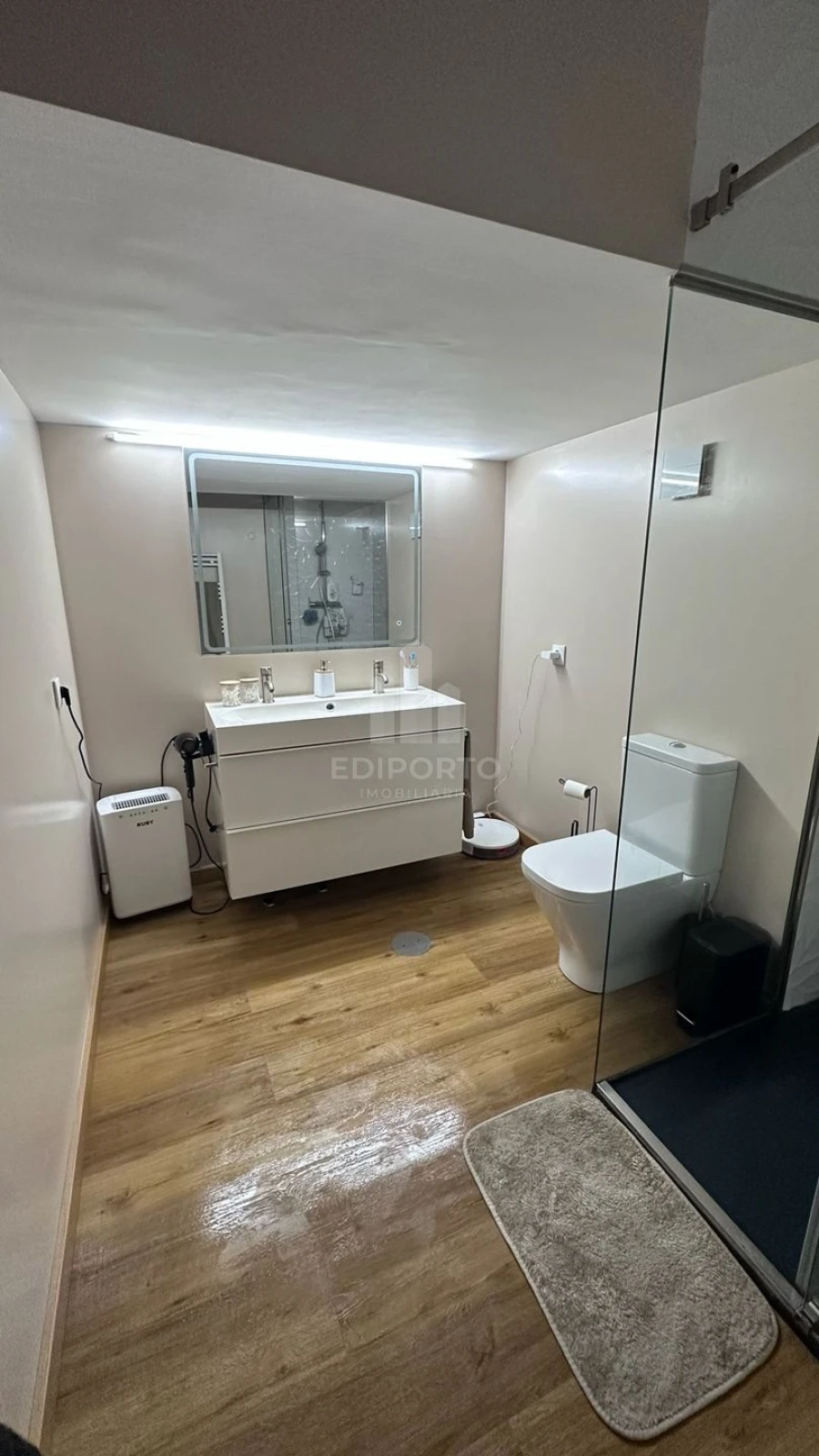 Apartamento T4 para Venda em Madalena Foto 21