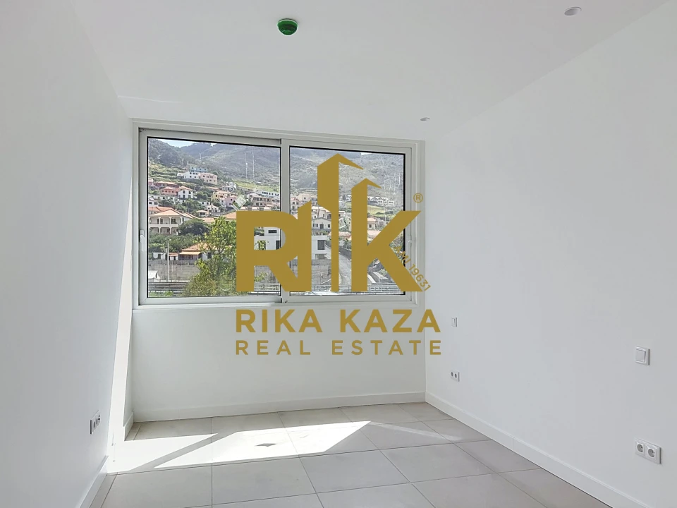 Apartamento T1 para Venda em Machico Foto 11
