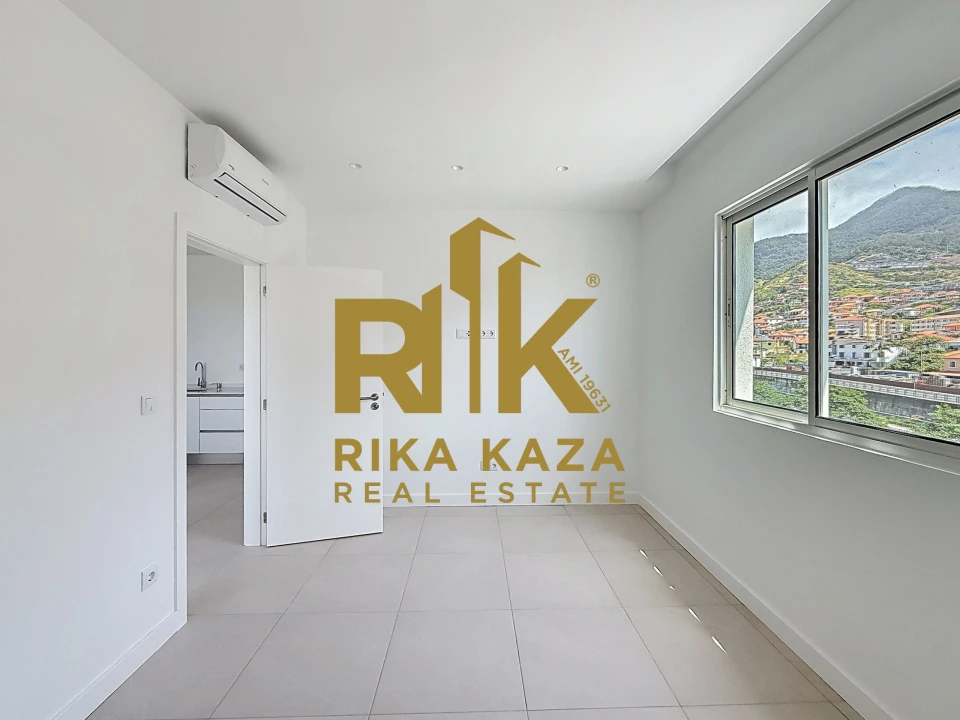 Apartamento T1 para Venda em Machico Foto 4