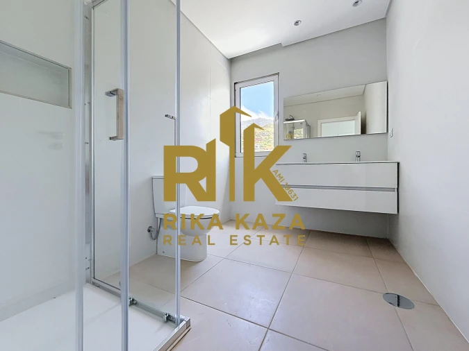 Apartamento T1 para Venda em Machico Foto 3