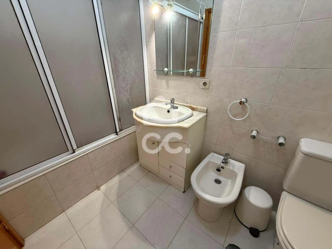 Apartamento T3 para Arrendamento em Canelas Foto 18