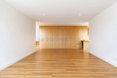 Moradia T3 para Venda em Quarteira