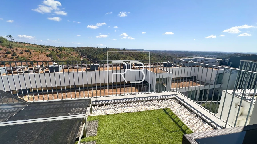 Apartamento T1 para Venda em Monchique Foto 15