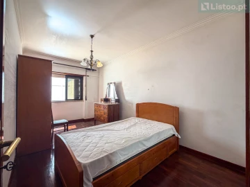 Apartamento T3 para Venda em Agualva e Mira-Sintra