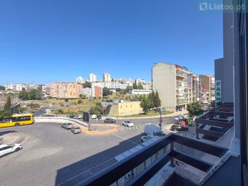 Apartamento T3 para Venda em Agualva e Mira-Sintra