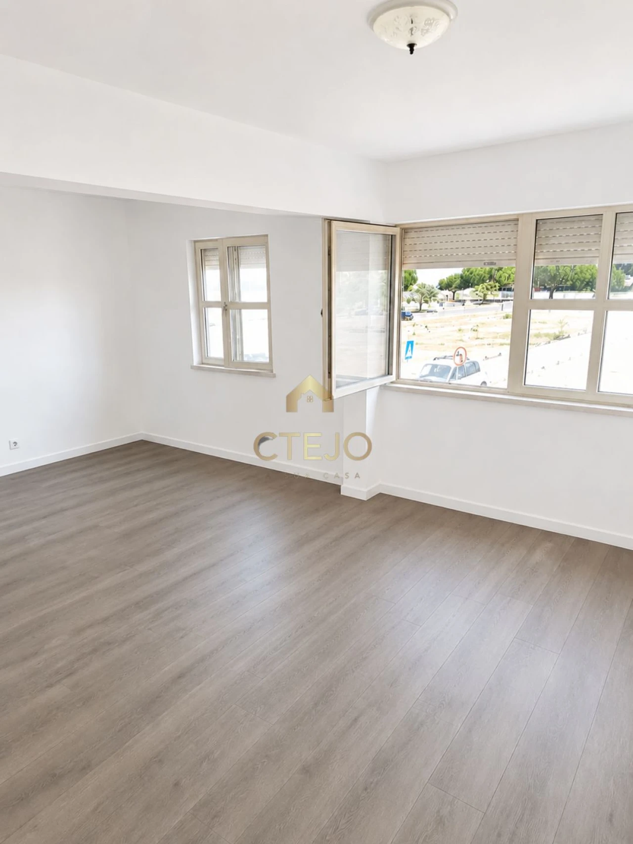 Apartamento T2 para Venda em Alhos Vedros Foto 1