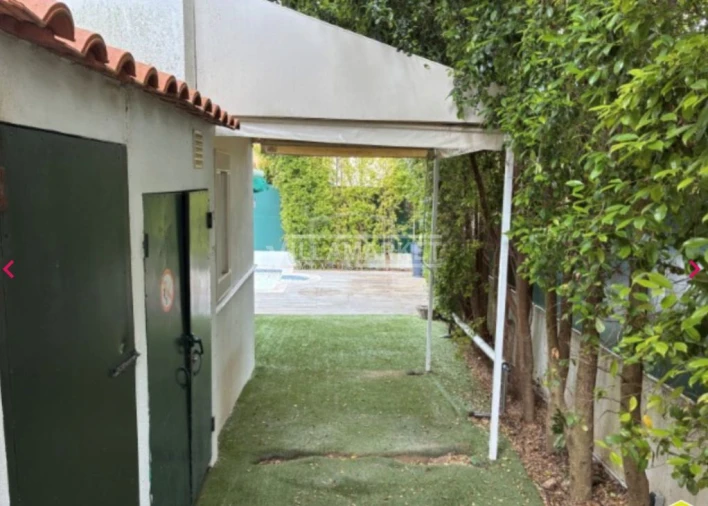 Moradia T4 para Venda em Cascais e Estoril Foto 33