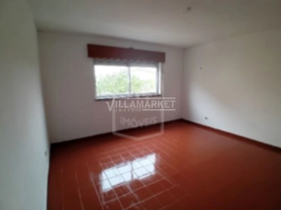 Apartamento T3 para Venda em Casal de Cambra Foto 7