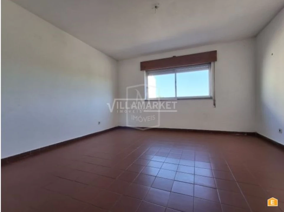 Apartamento T3 para Venda em Casal de Cambra Foto 4