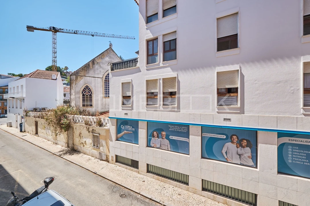 Apartamento T1 para Venda em Santo António Foto 17