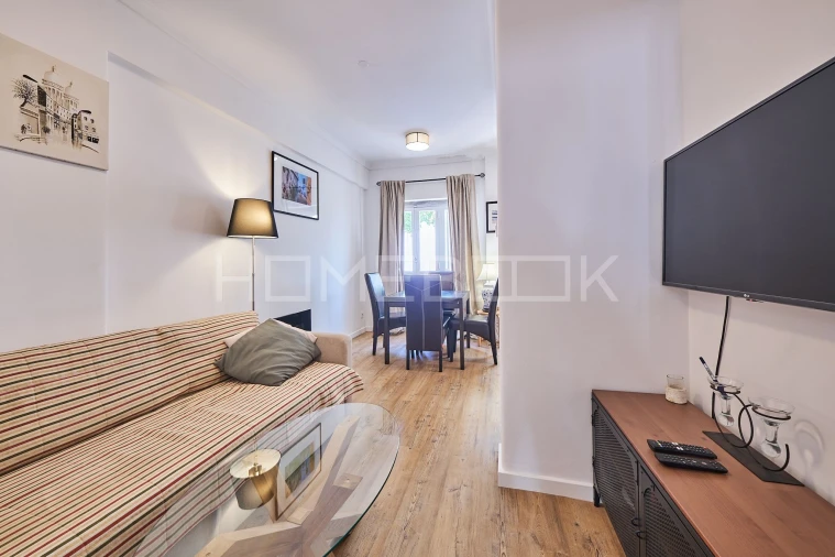 Apartamento T1 para Venda em Santo António Foto 3