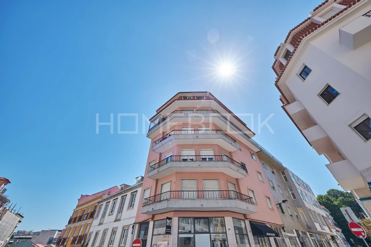Apartamento T1 para Venda em Santo António Foto 20