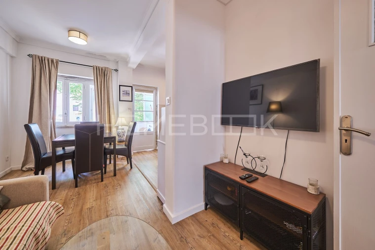 Apartamento T1 para Venda em Santo António Foto 2