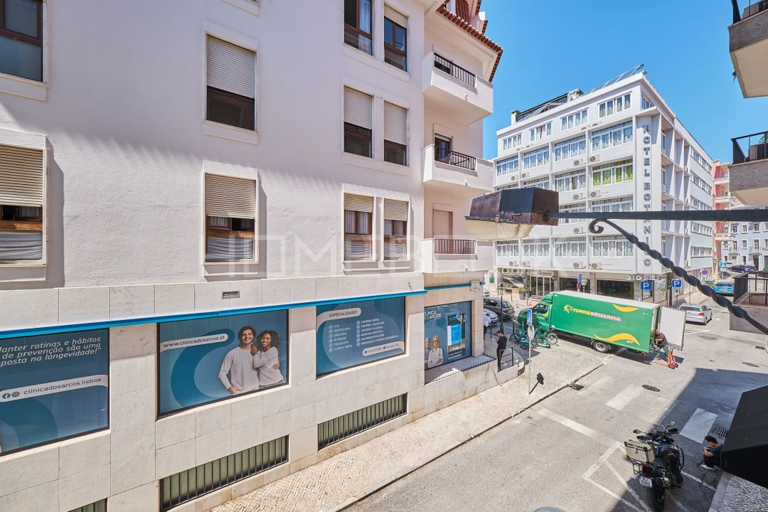 Apartamento T1 para Venda em Santo António Foto 18