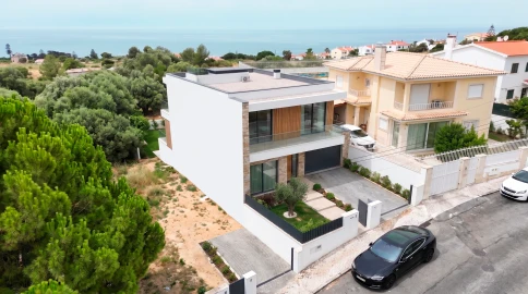 Terreno para Venda em Carcavelos e Parede