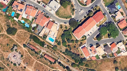 Terreno para Venda em Carcavelos e Parede