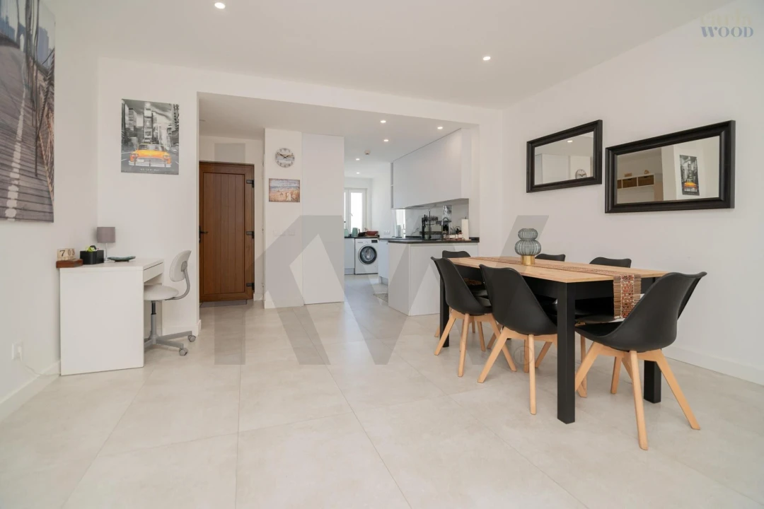 Apartamento T2 para Venda em Portimão Foto 6