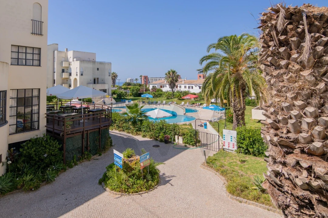 Apartamento T2 para Venda em Portimão Foto 37