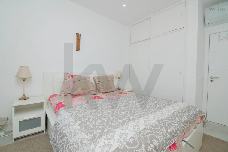 Apartamento T2 para Venda em Portimão Foto 19
