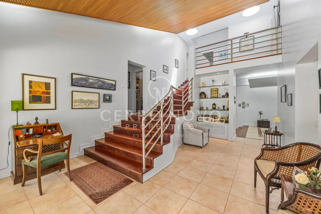 Moradia T4 para Venda em Albufeira e Olhos de Água Foto 4