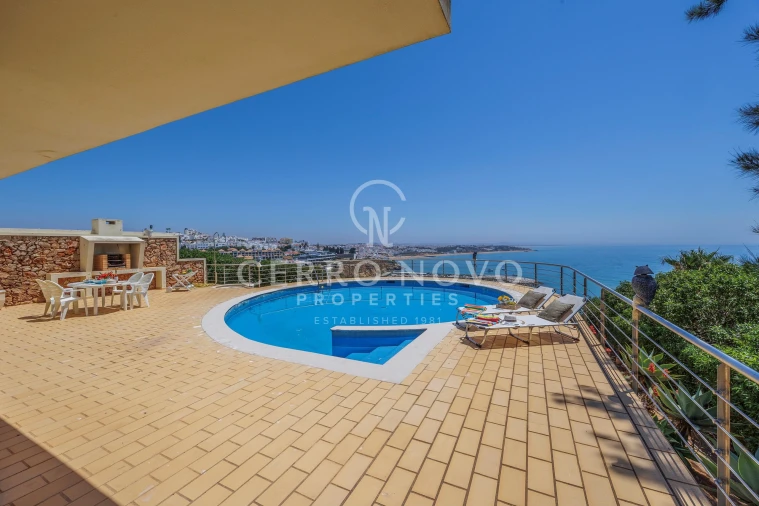 Moradia T4 para Venda em Albufeira e Olhos de Água Foto 34