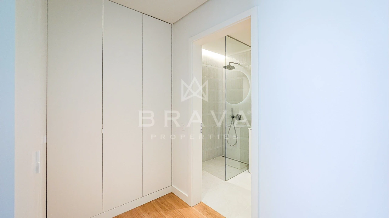 Apartamento T2 para Venda em Quarteira Foto 13