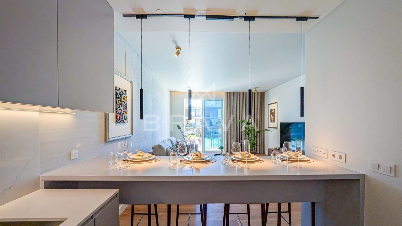 Apartamento T2 para Venda em Quarteira Foto 5