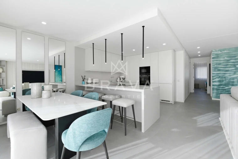 Apartamento T2 para Venda em Quarteira Foto 6