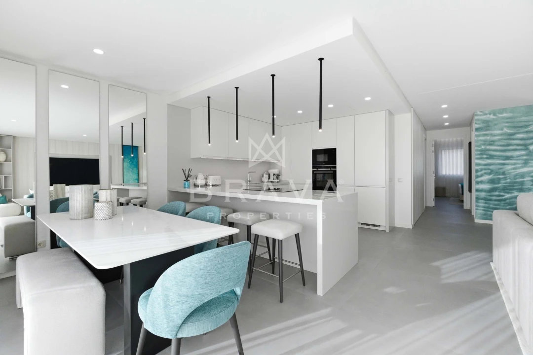 Apartamento T2 para Venda em Quarteira Foto 5