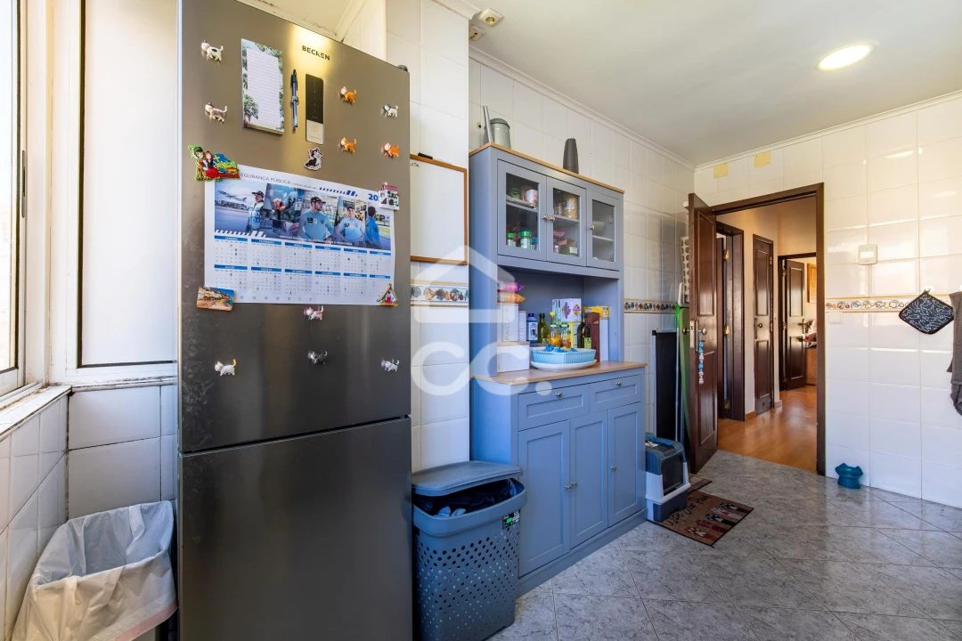 Apartamento T2 para Venda em Barreiro e Lavradio Foto 9