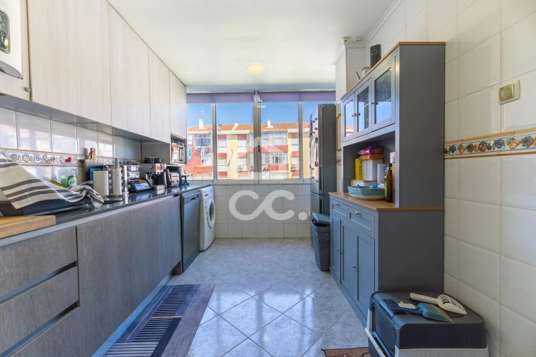 Apartamento T2 para Venda em Barreiro e Lavradio Foto 10