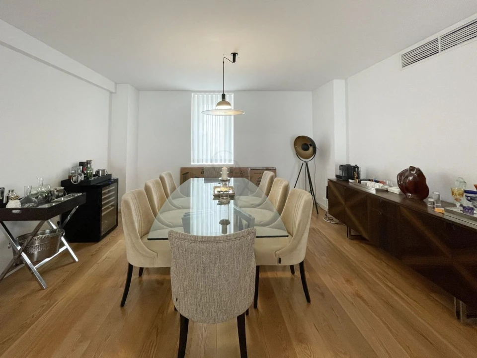 Apartamento T4 para Venda em Misericórdia Foto 8