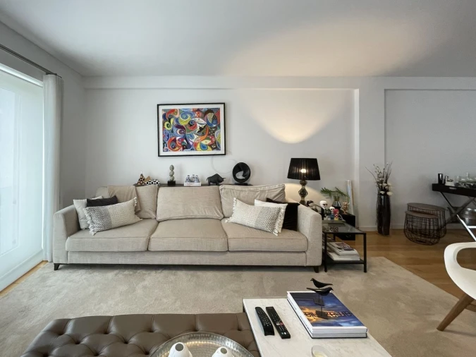 Apartamento T4 para Venda em Misericórdia Foto 3